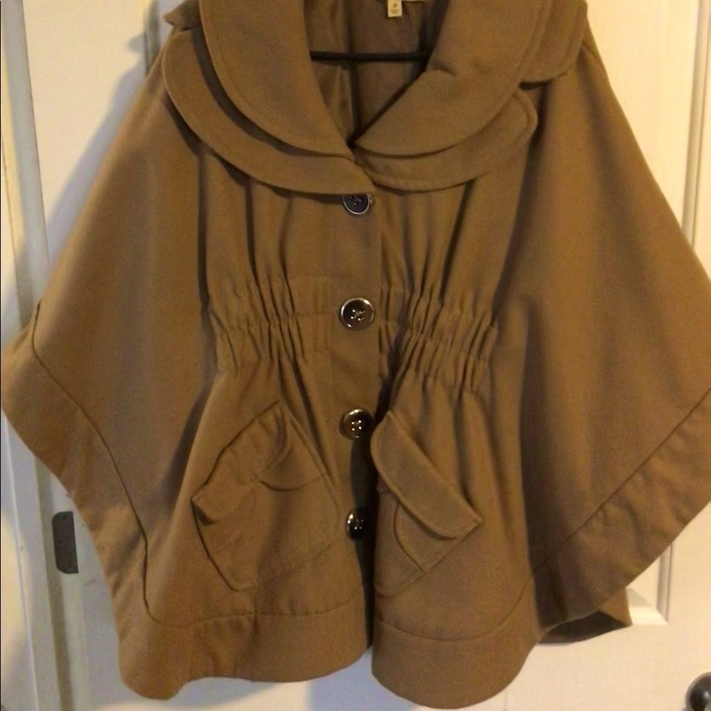 Winter Cape - image 1